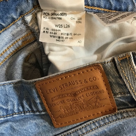 Levi’s Wedgie W25 (US 0/1) Straight Women’s Jeans Crop High Rise Button Fly - Picture 11 of 12